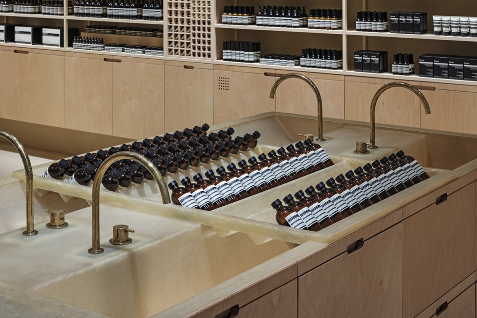 aesop lucua 1100 by schemata architects