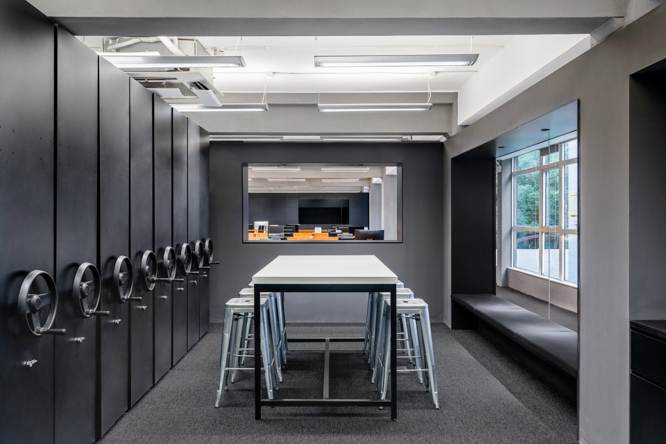 hipanda shanghai office china by office coastline