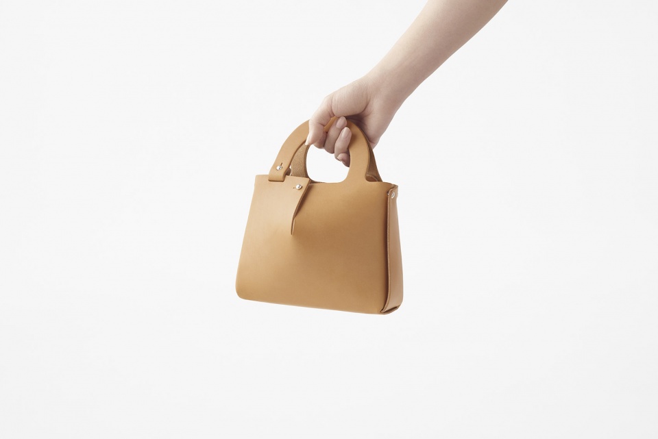 mai bag by nendo