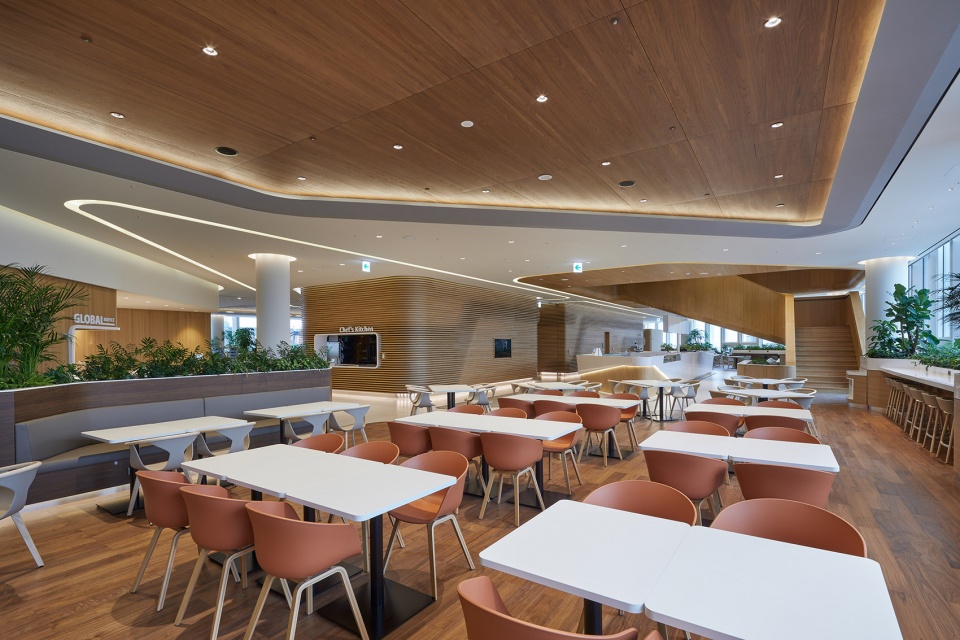the retrofit of the hanwha hq by unstudio