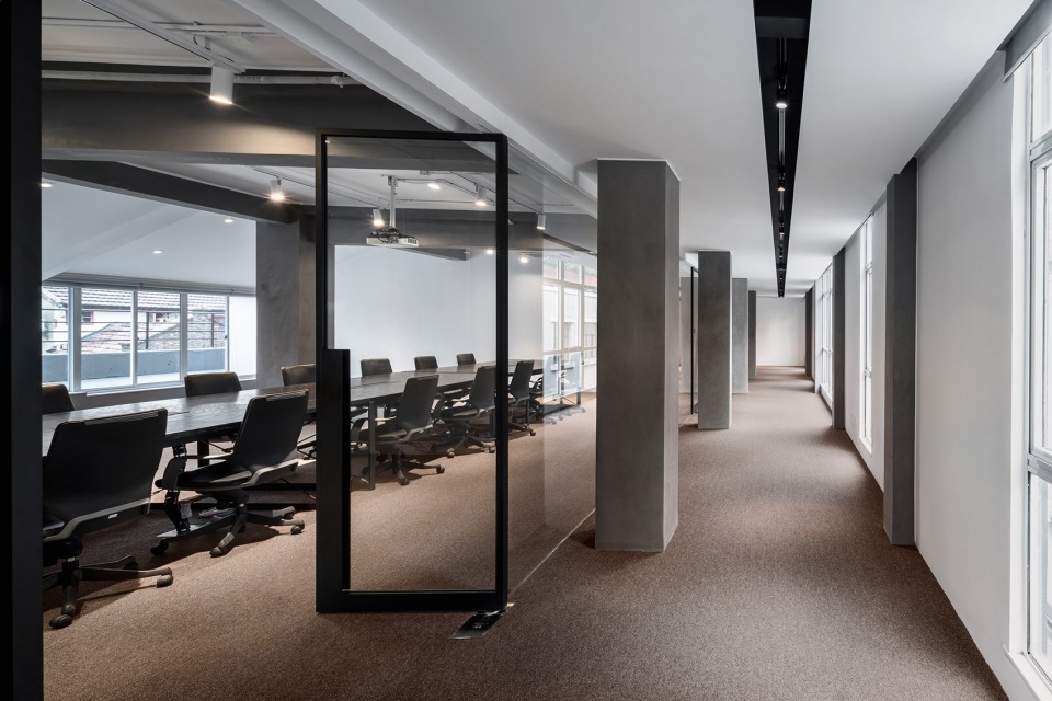 hipanda shanghai office china by office coastline