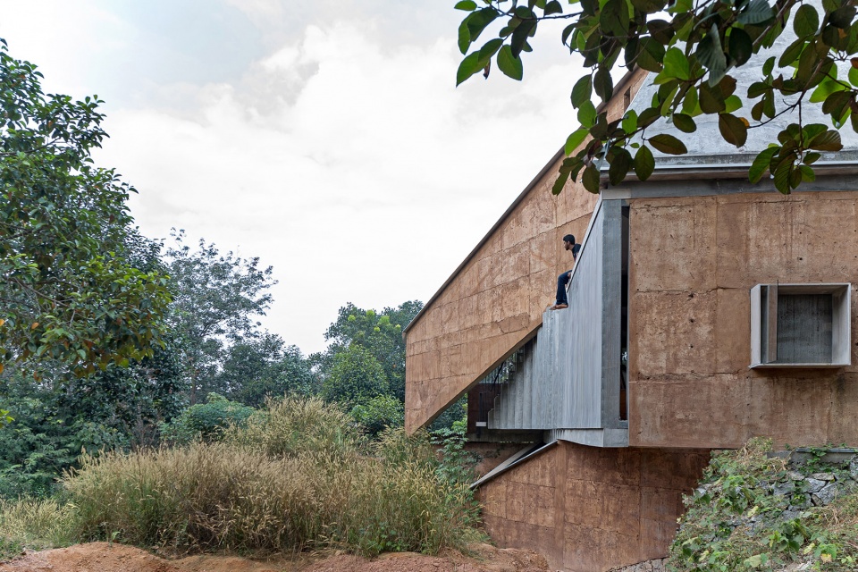 shikhara house by wallmakers