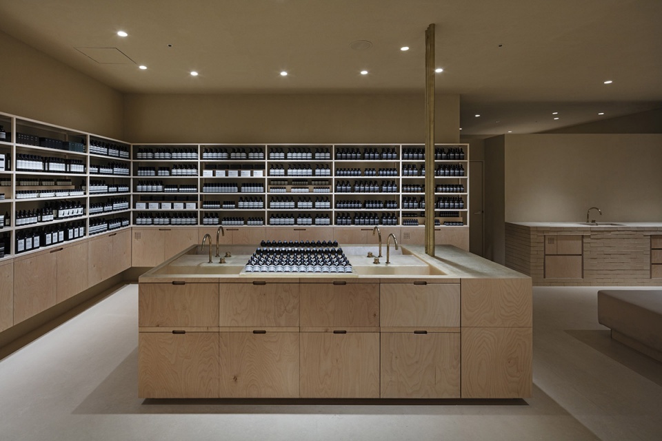 aesop lucua 1100 by schemata architects