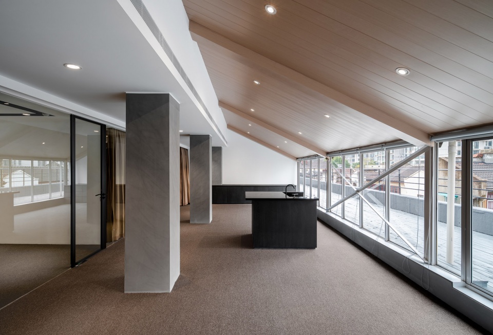 hipanda shanghai office china by office coastline