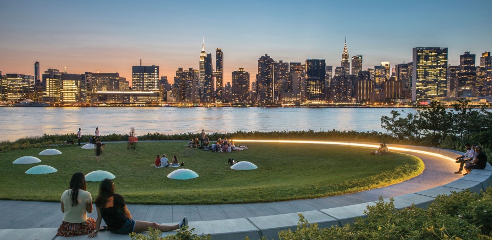 2019 asla general design award of honor hunters point south waterfront park phase ii by swabalsley and weissmanfredi with arup