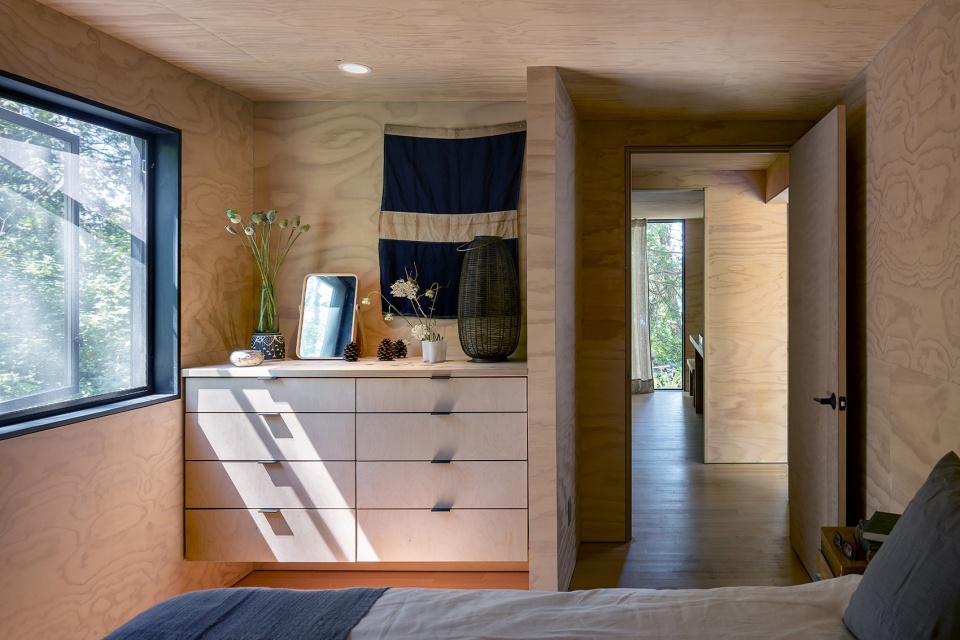 hood cliff retreat by wittman estes architecture landscape