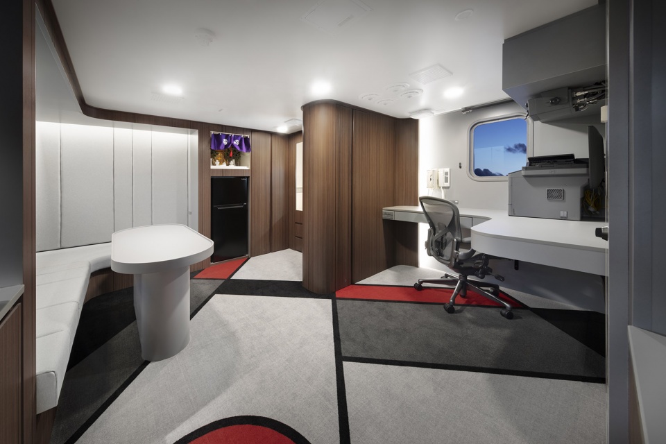 Interior and exterior design for the tuna longliner by nendo