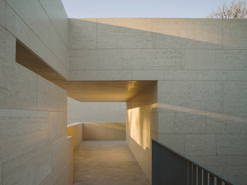 canal art museum china by officeproject