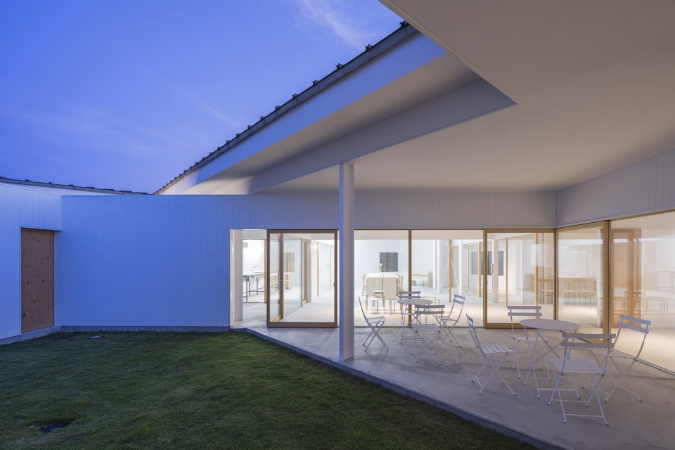 house and office in hofu by tato architects