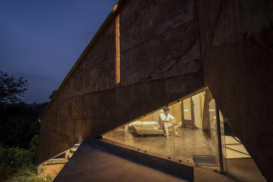 shikhara house by wallmakers