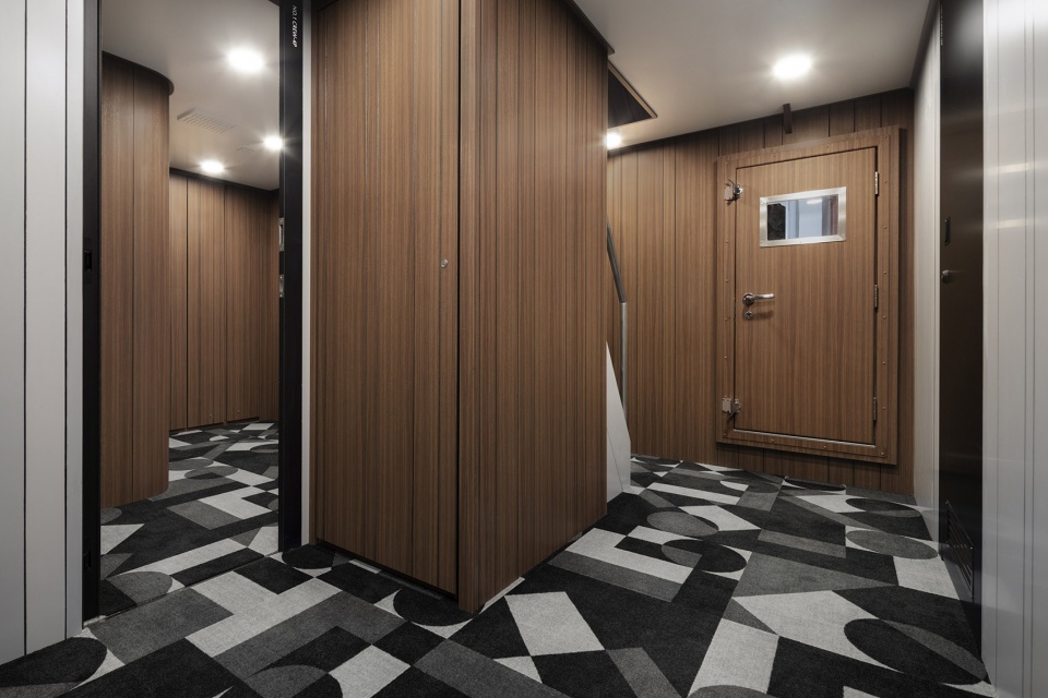 Interior and exterior design for the tuna longliner by nendo