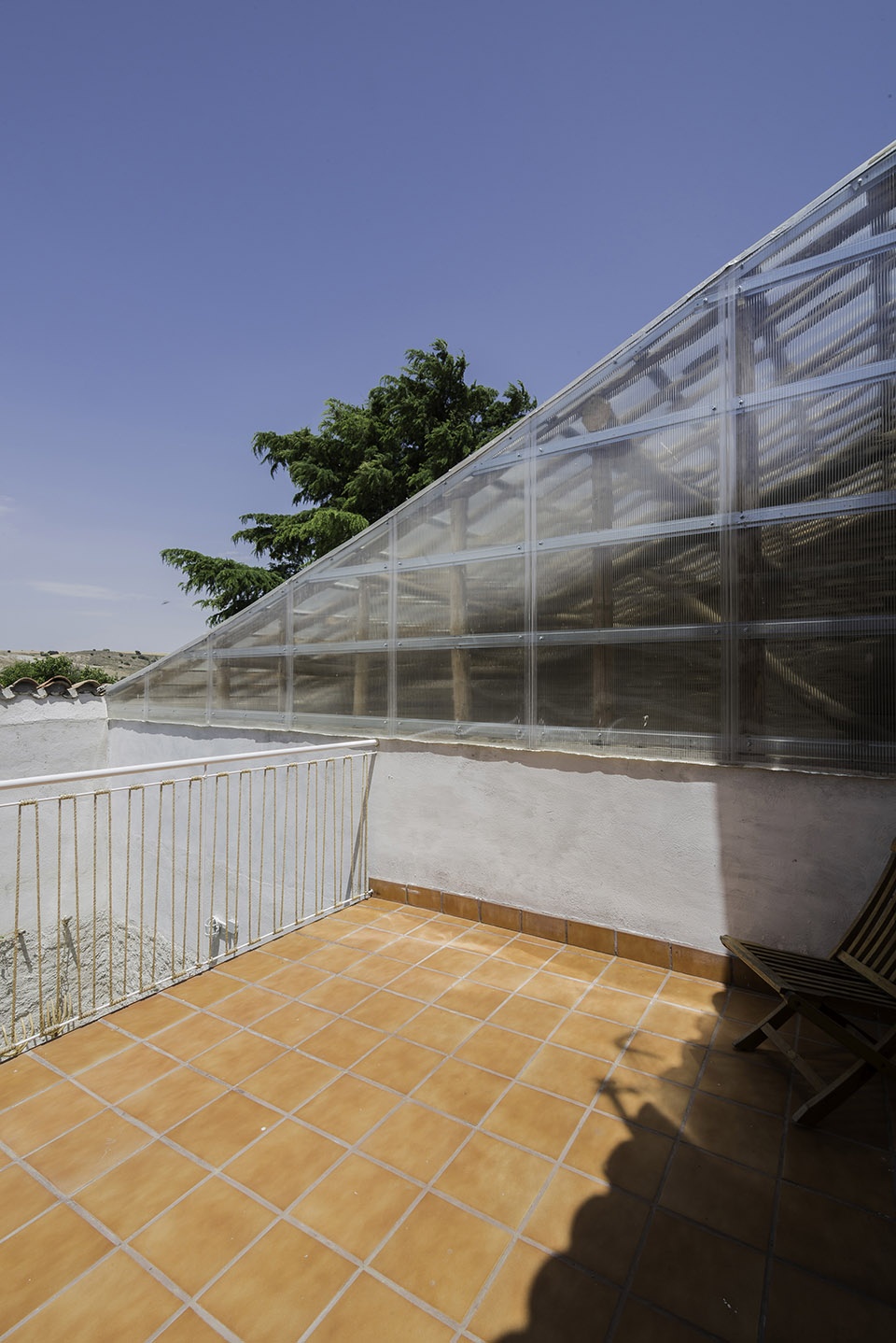 barn rehabilitation in a house by gf arquitectos