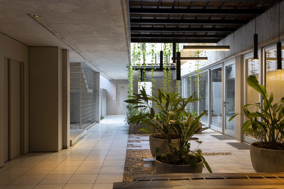 entreverdes colegiales by estudio abramzon zzarq