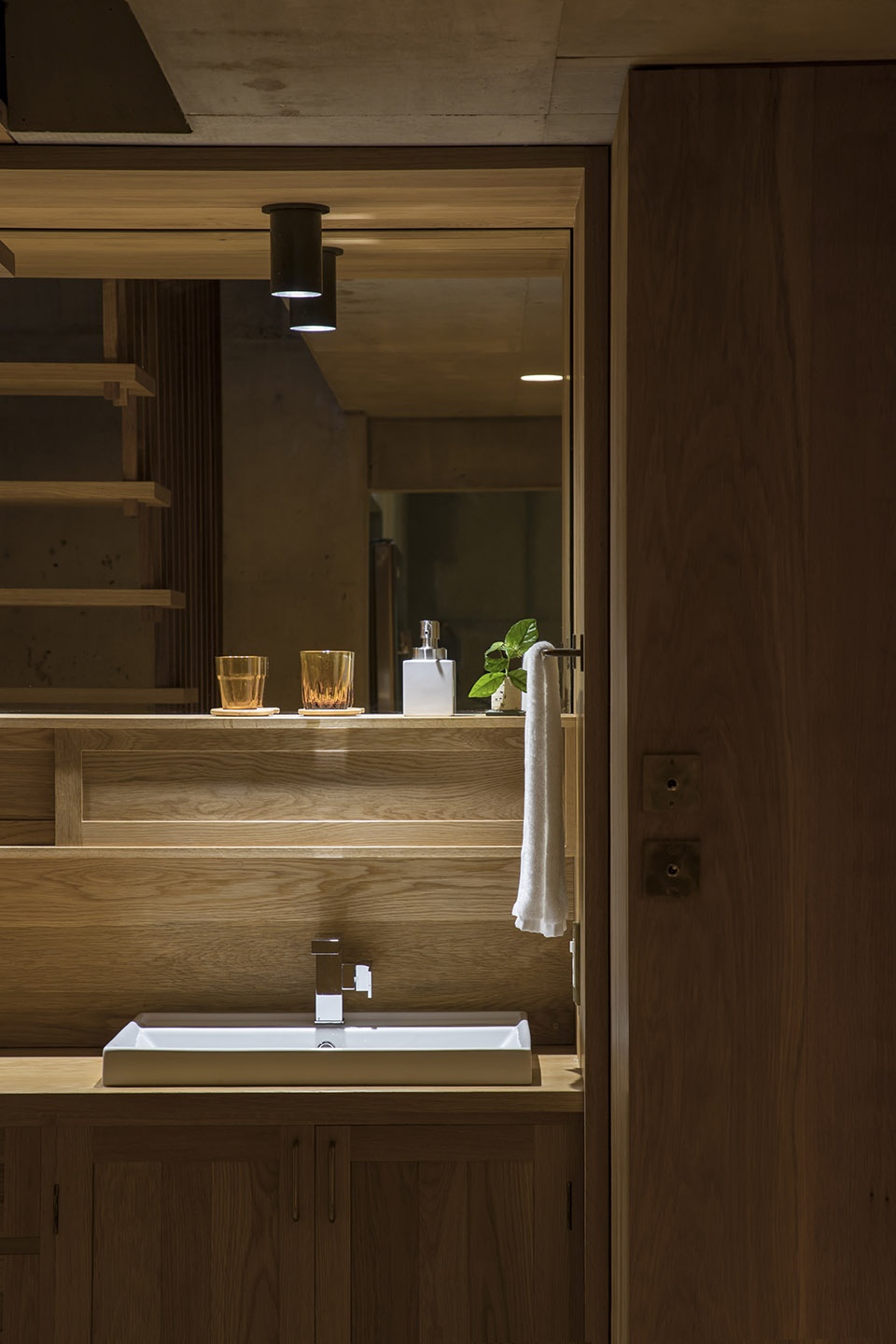sagamine house by tomoaki uno architects