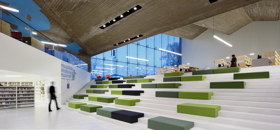 塞伊奈约基市图书馆芬兰jkmmarchitects