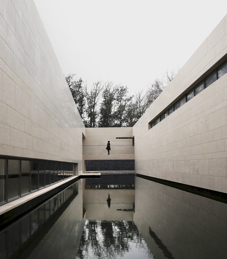 canal art museum china by officeproject