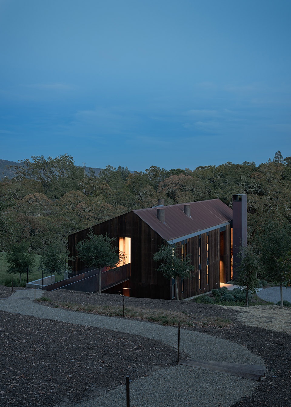 big barn by faulkner architects