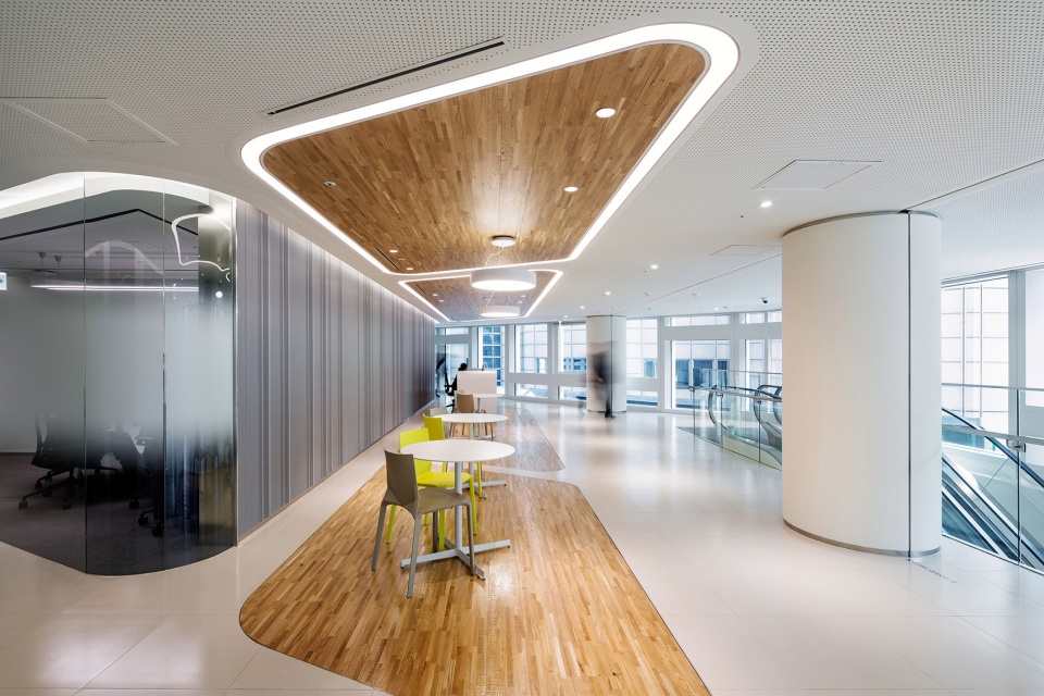 the retrofit of the hanwha hq by unstudio