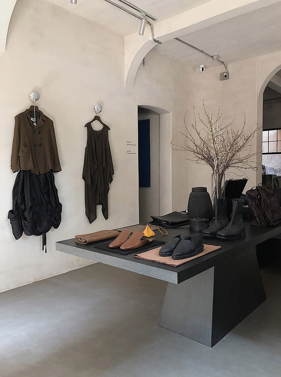 set house china by set studio