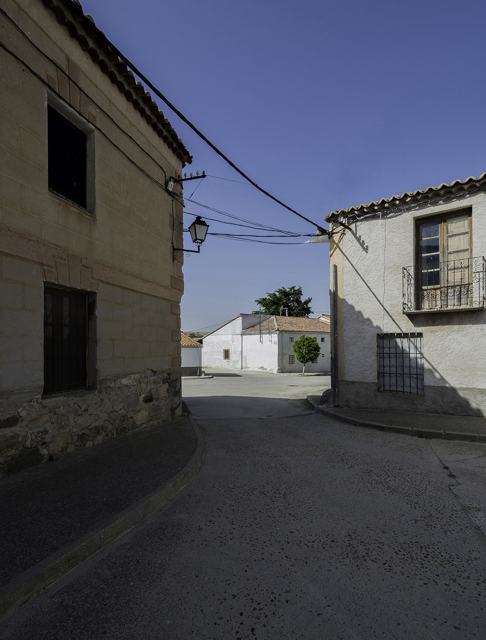 barn rehabilitation in a house by gf arquitectos