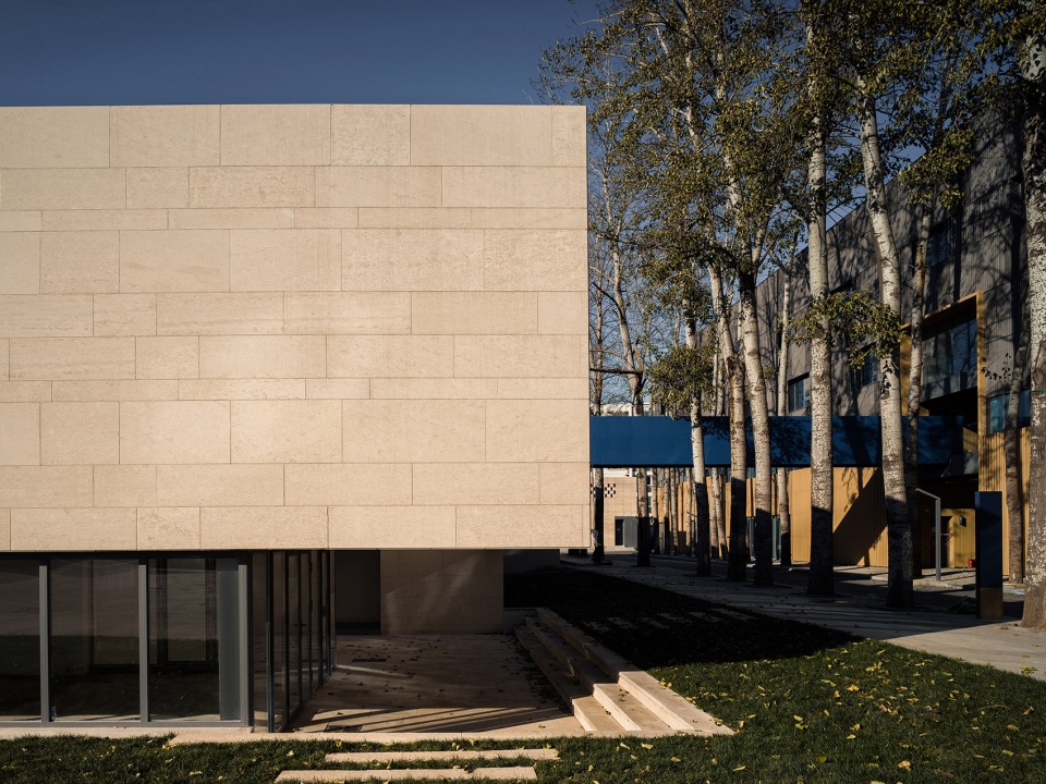 canal art museum china by officeproject