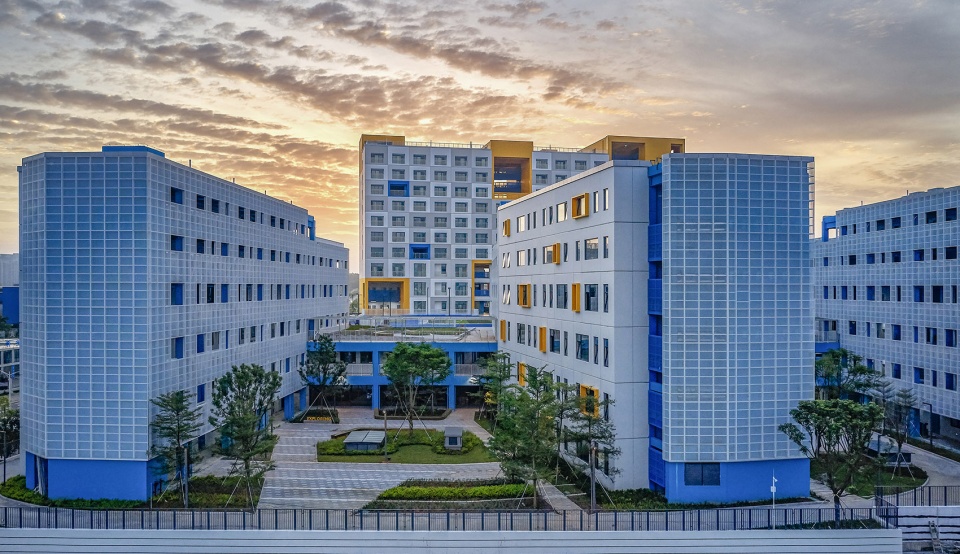 jinlong prefab school shenzhen china by crossboundaries