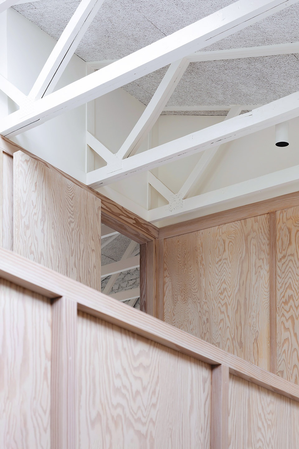 A home for an actress by Sanchez Benton architects