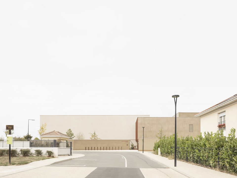 gymnasium villepreux by jolyloiret 副本