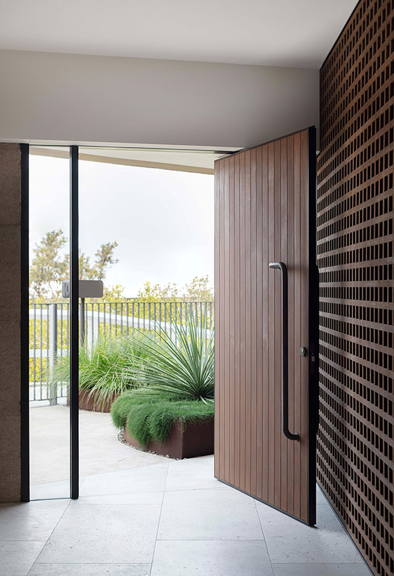 pacific view point house by luigi rosselli architects 1