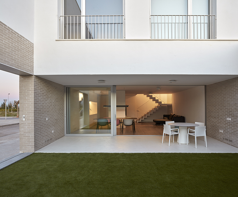 casa max 12 single family house valencia by dg arquitecto valencia