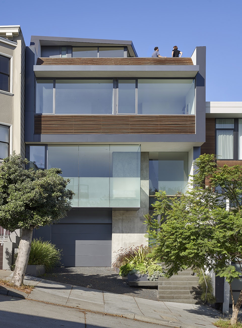 house on hillside by terry terry architecture
