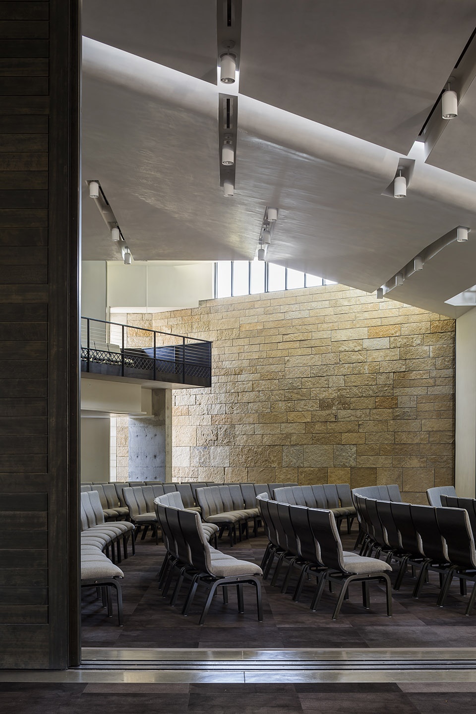 temple beth shalom by andersson wise architects