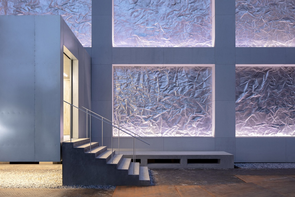 M WOODS Art Community Renovation BLUE