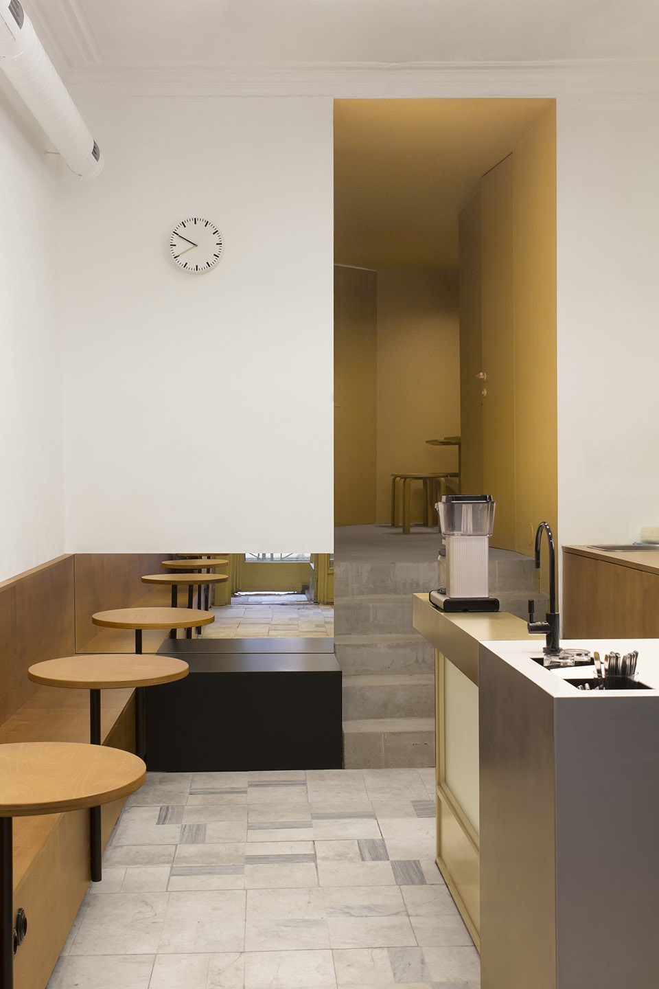 LU.CO . Coffee Shop by AKME