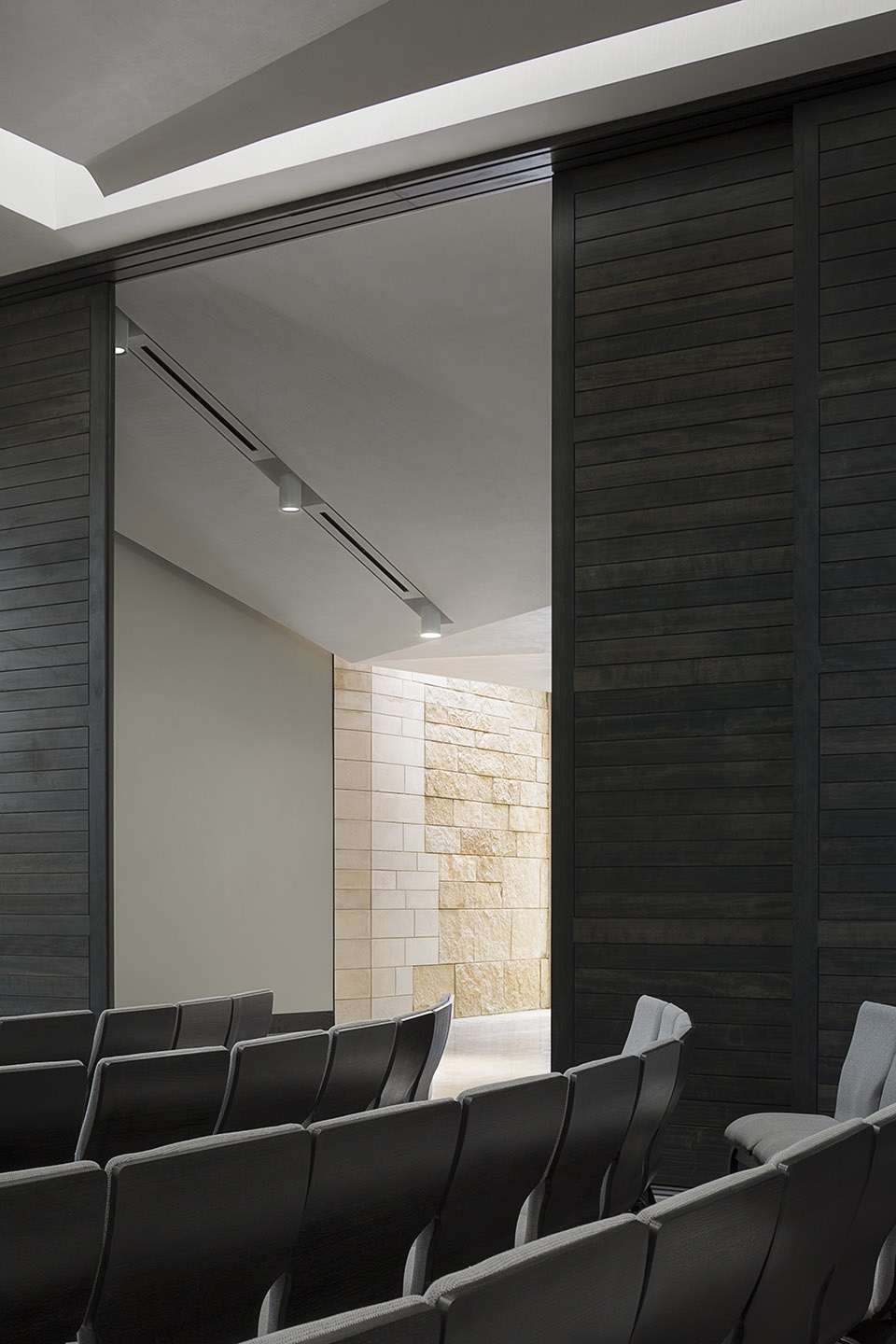 temple beth shalom by andersson wise architects