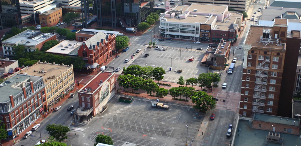 2019 asla general design award of honor sundance square plaza the heart of fort worth michael vergason landscape architects ltd