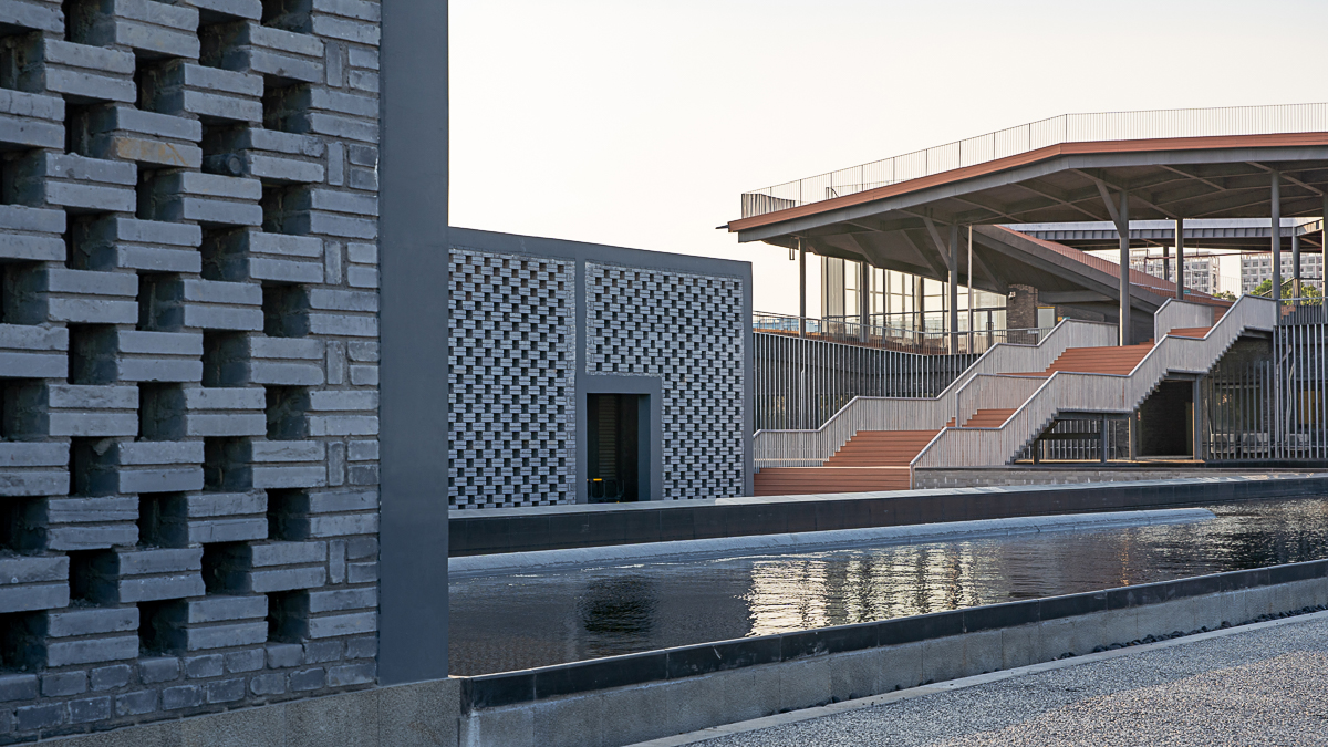 pingshan balcony by node architecture urbanism