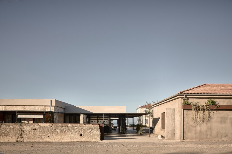 dexamenes seaside hotel by k studio