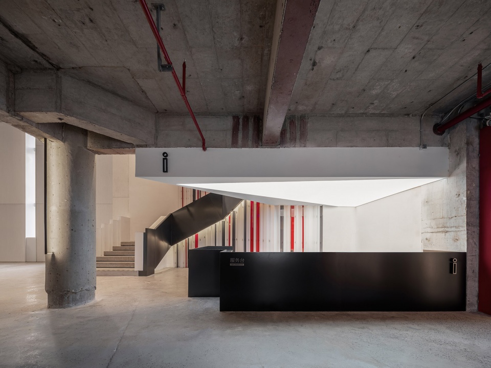 renovation of dongpo theatre china by dianshang design