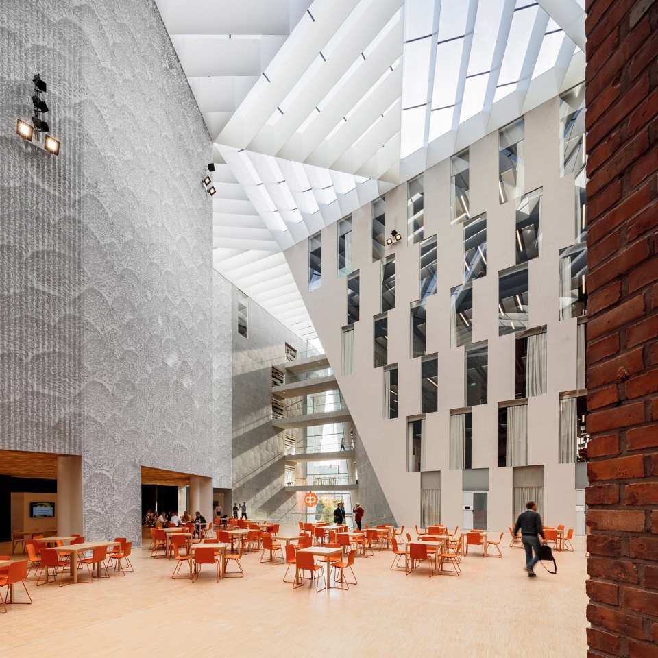 op financial group headquarters by jkmm architects