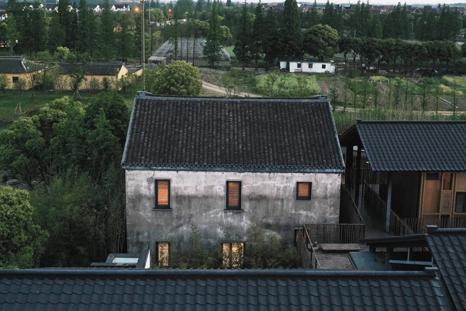 reconstruction of a farmhouse in xibang village china by china architecture design research group