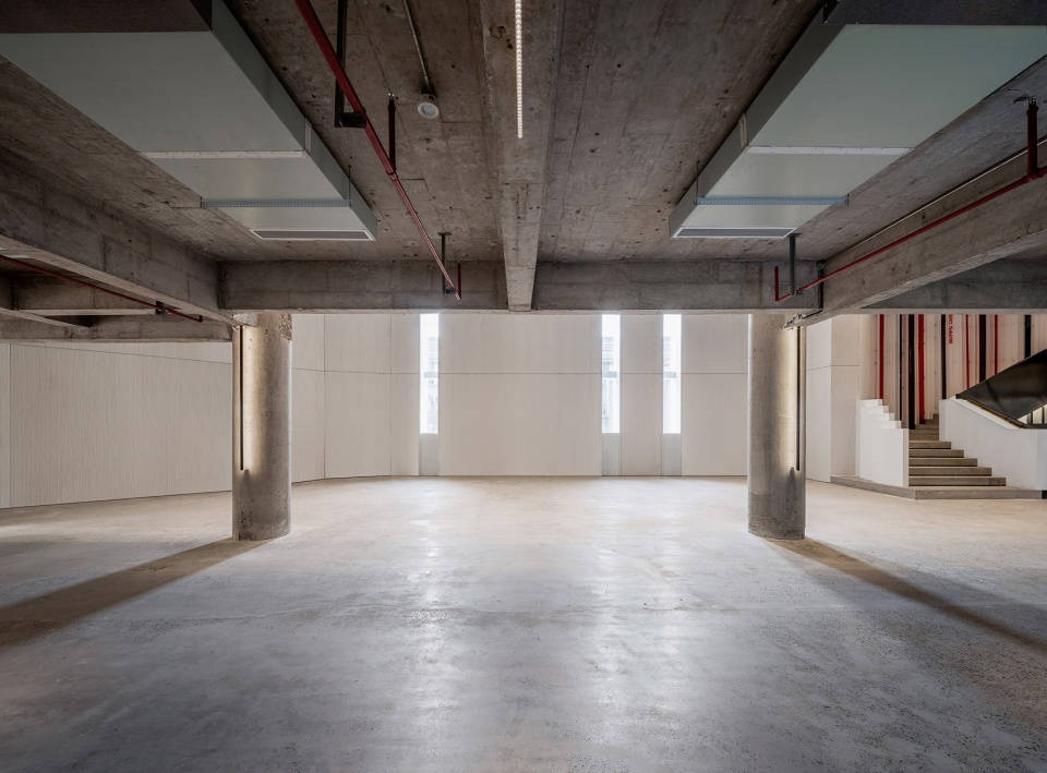 renovation of dongpo theatre china by dianshang design