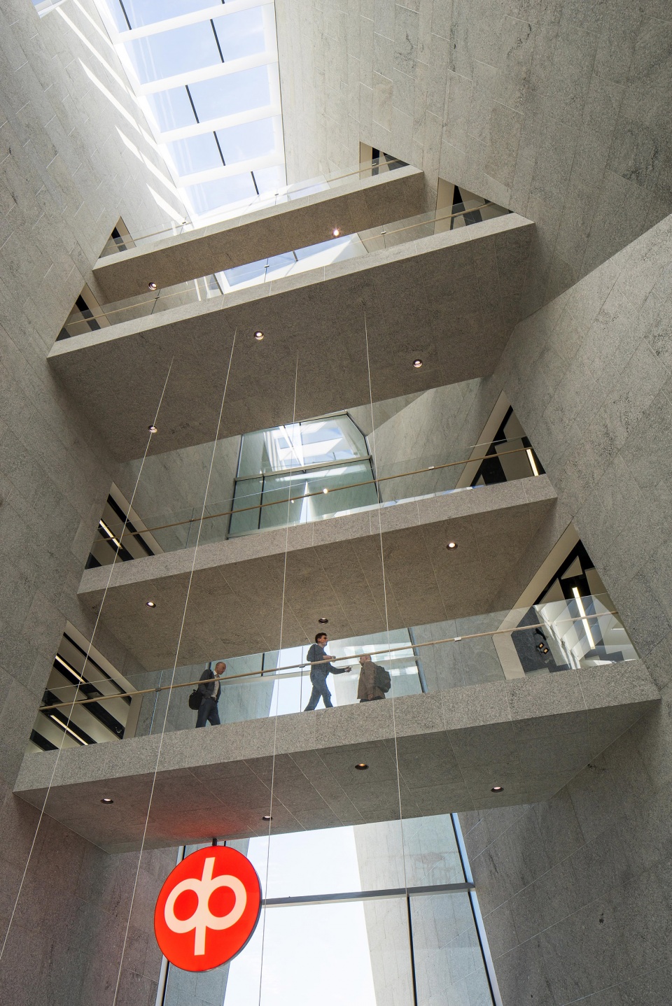 op financial group headquarters by jkmm architects