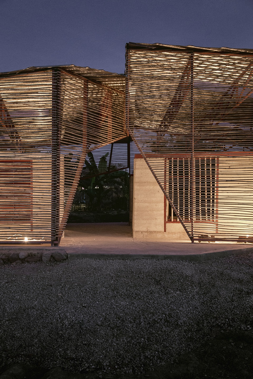 mae ku learning center by estudio cavernas orbe architecture