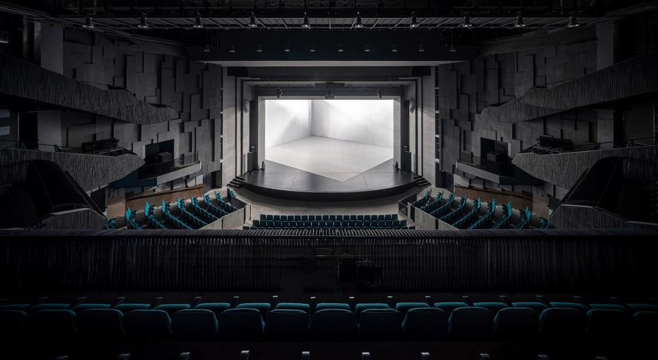 renovation of dongpo theatre china by dianshang design