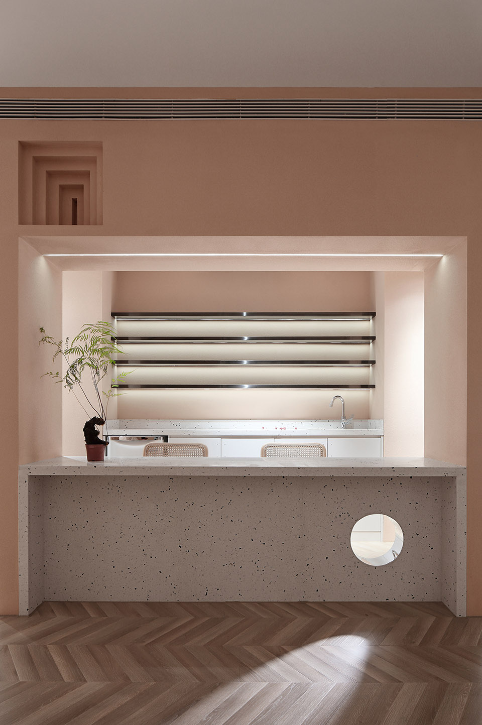 MUCHA BRIDAL wedding dress store, China by Studio JS.D 谷德设计网