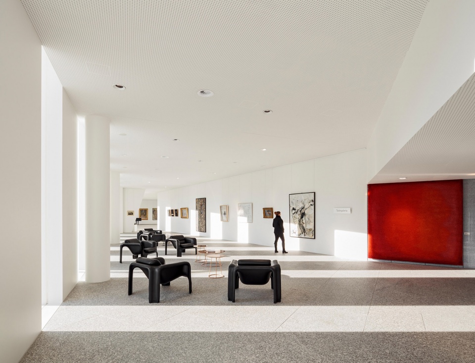 op financial group headquarters by jkmm architects