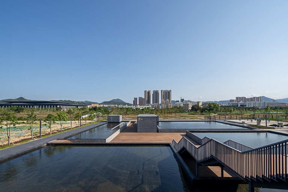 pingshan balcony by node architecture urbanism