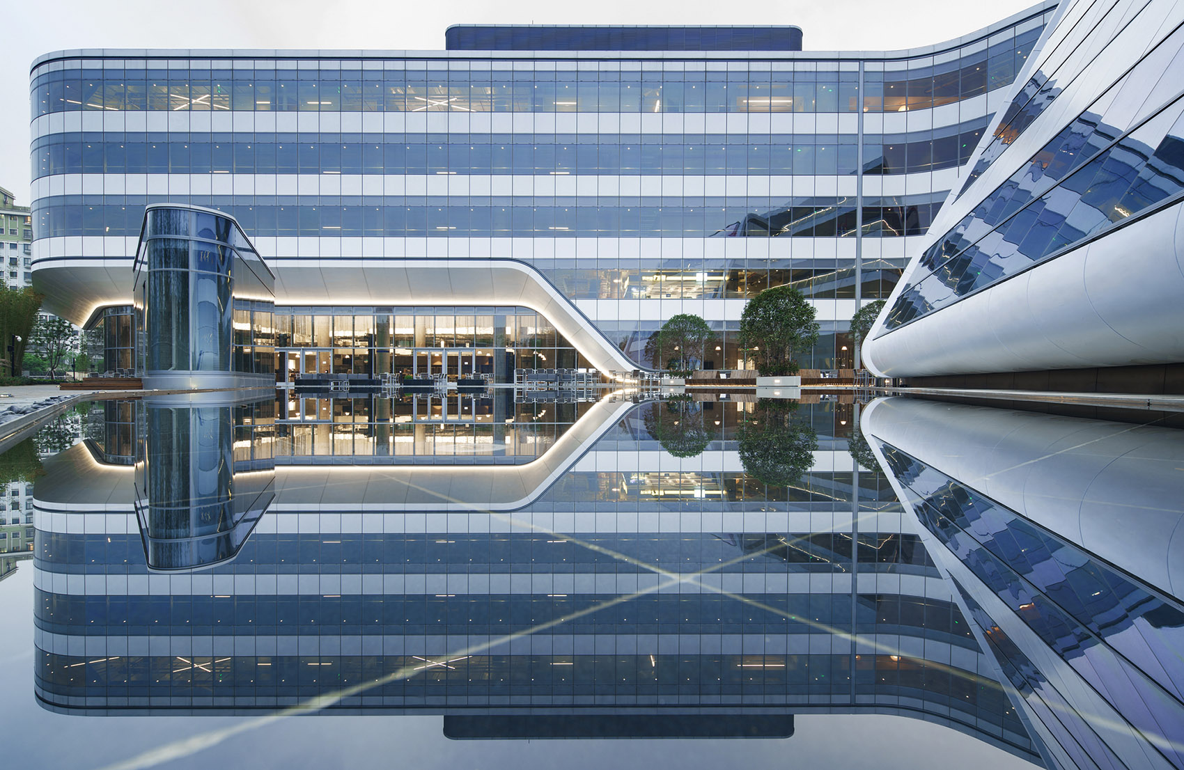 Johnson Controls Asia Pacific Headquarters, Shanghai, China by Gensler
