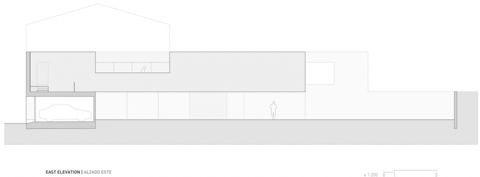 PATI BLAU by FRAN SILVESTRE ARQUITECTOS